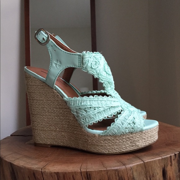 🍀 NWOT Lucky Brand Mint Wedges - Picture 2 of 8